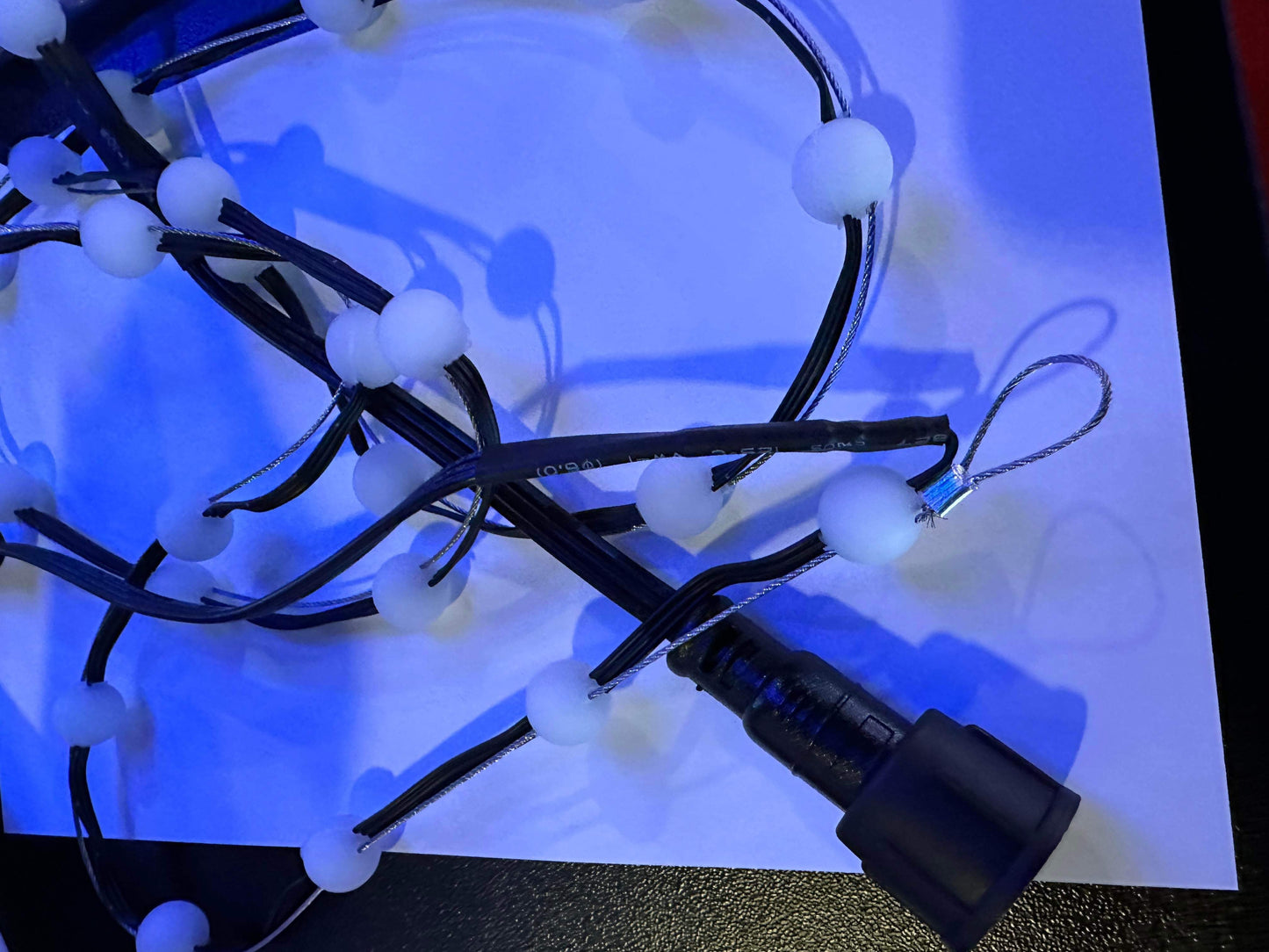 (Collective) Kraken Flex System ā The Future of RGB Holiday Lighting š