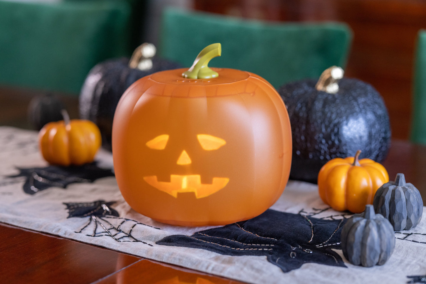 ANIMAT3D Jabberin' Jack XL The Talking Animated Pumpkin with Built-In Projector & Speaker