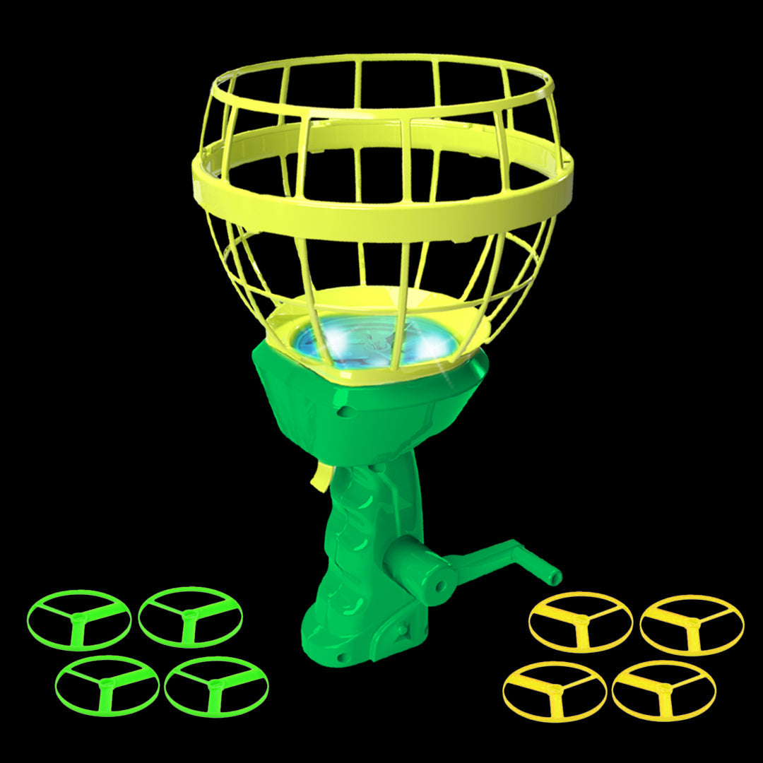 Mindscope GreenTek Blade Blasters Outdoor Glow in The Dark Toss and Catch Game