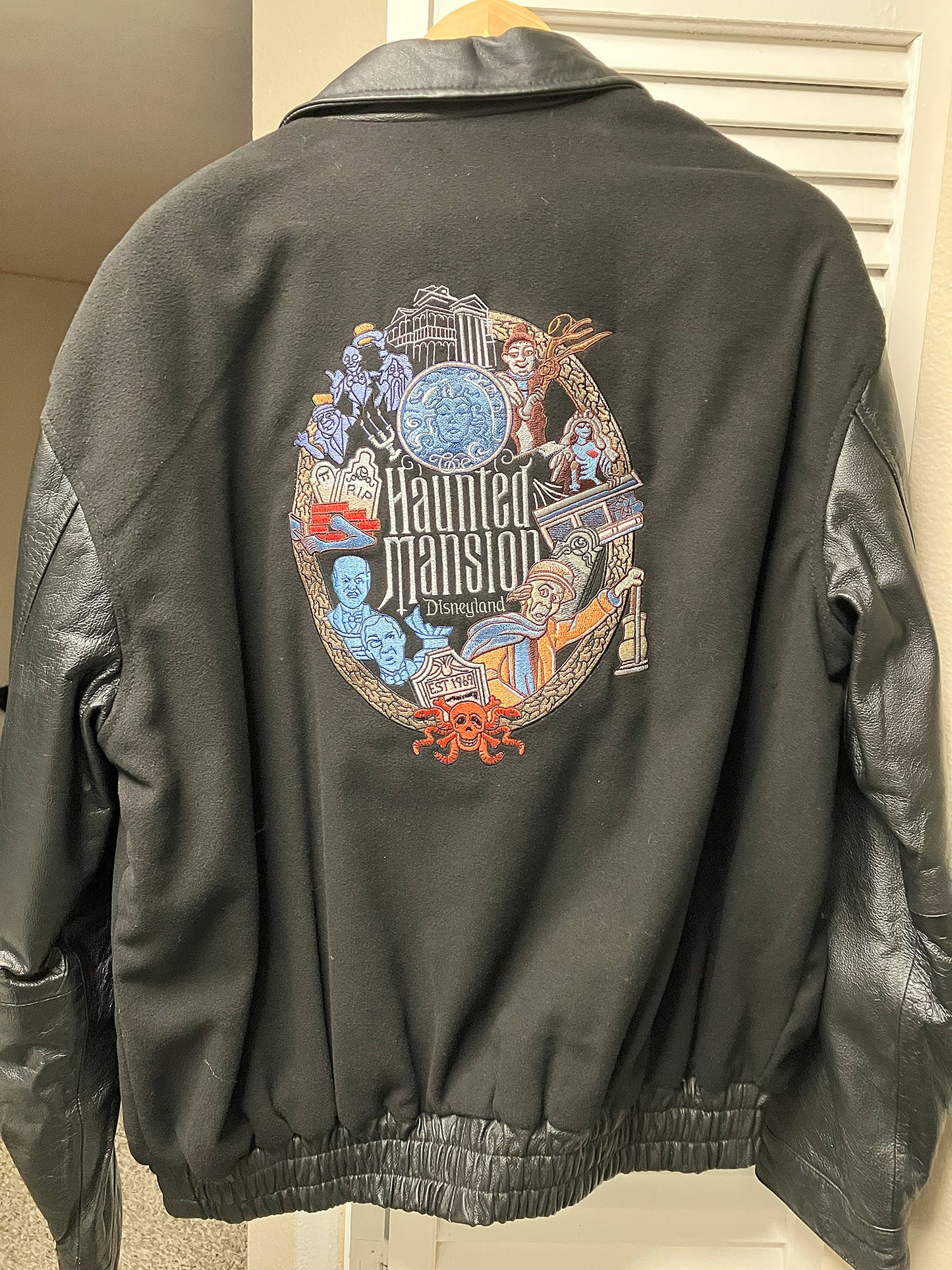 Disney Haunted Mansion - 45 Year Anniversary - Illuminated Fiber Optic Jacket - Rare Limited Edition